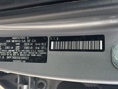 Used 2025 Kia K4 FWD image 30
