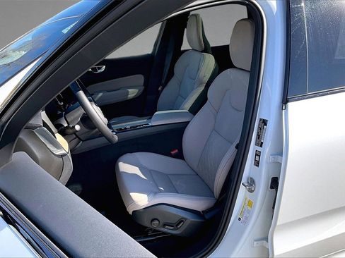 Certified 2026 Volvo XC60 B5 Plus w/ Protection Package Premier image 21