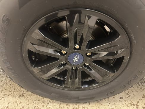 Used 2015 Ford F150 XL w/ Equipment Group 101A Mid image 31