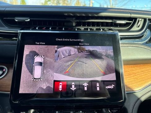 New 2025 Jeep Grand Cherokee L Summit image 25