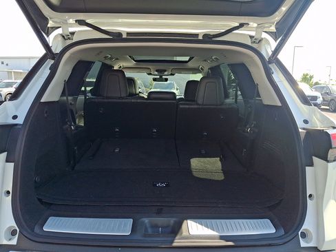Certified 2023 INFINITI QX60 Luxe w/ Cargo Package AWD/4WD image 30