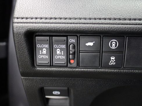 Used 2023 Honda Odyssey EX-L image 34