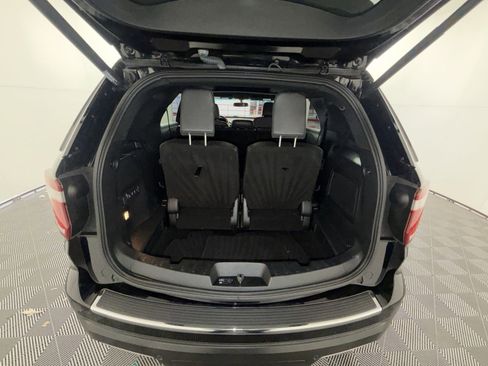 Used 2019 Ford Explorer Limited w/ Class III Trailer Tow Package image 27