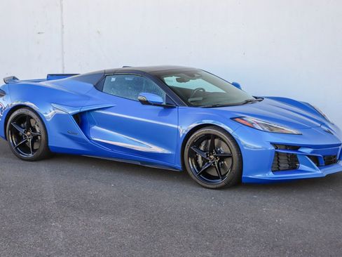 Used 2025 Chevrolet Corvette E-Ray AWD/4WD image 16