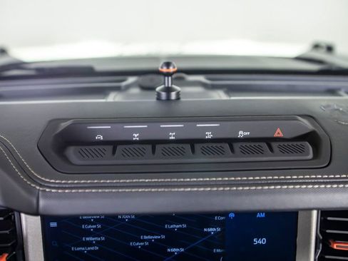 Used 2024 Ford Bronco Raptor AWD/4WD image 33