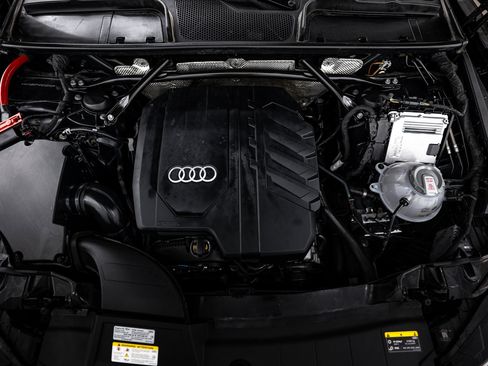 Certified 2023 Audi Q5 2.0T Premium w/ Convenience Package AWD/4WD image 21