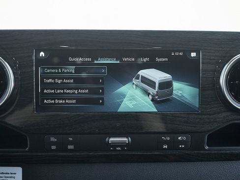 Used 2024 Mercedes-Benz Sprinter 3500 w/ Parking Package image 63