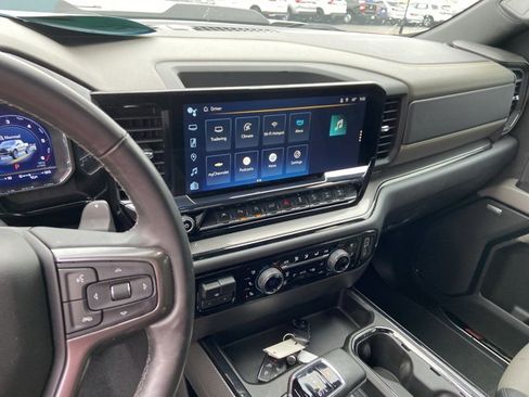 Used 2023 Chevrolet Silverado 1500 ZR2 image 22