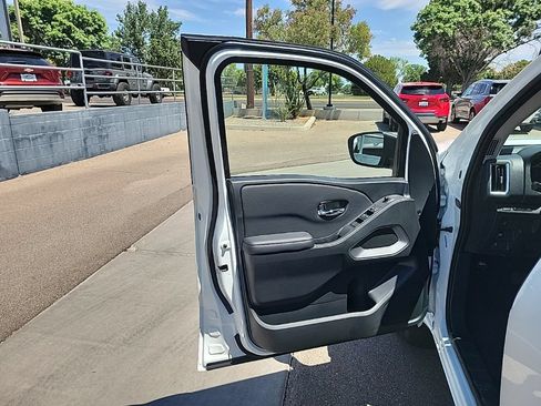 New 2026 Nissan Frontier SV w/ Tow Package RWD image 11