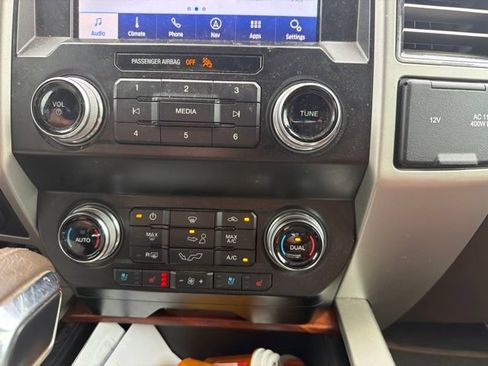 Used 2020 Ford F150 King Ranch w/ Equipment Group 601A Luxury AWD/4WD image 14
