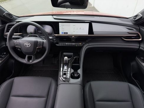 New 2026 Toyota Crown Signia AWD/4WD image 19