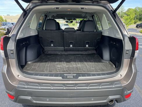Certified 2022 Subaru Forester Limited w/ Popular Package #2 AWD/4WD image 38