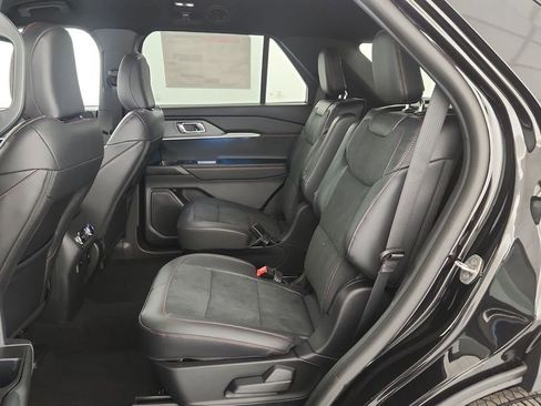 New 2026 Ford Explorer ST image 29