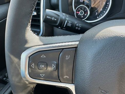 Used 2025 RAM 1500 Big Horn image 33