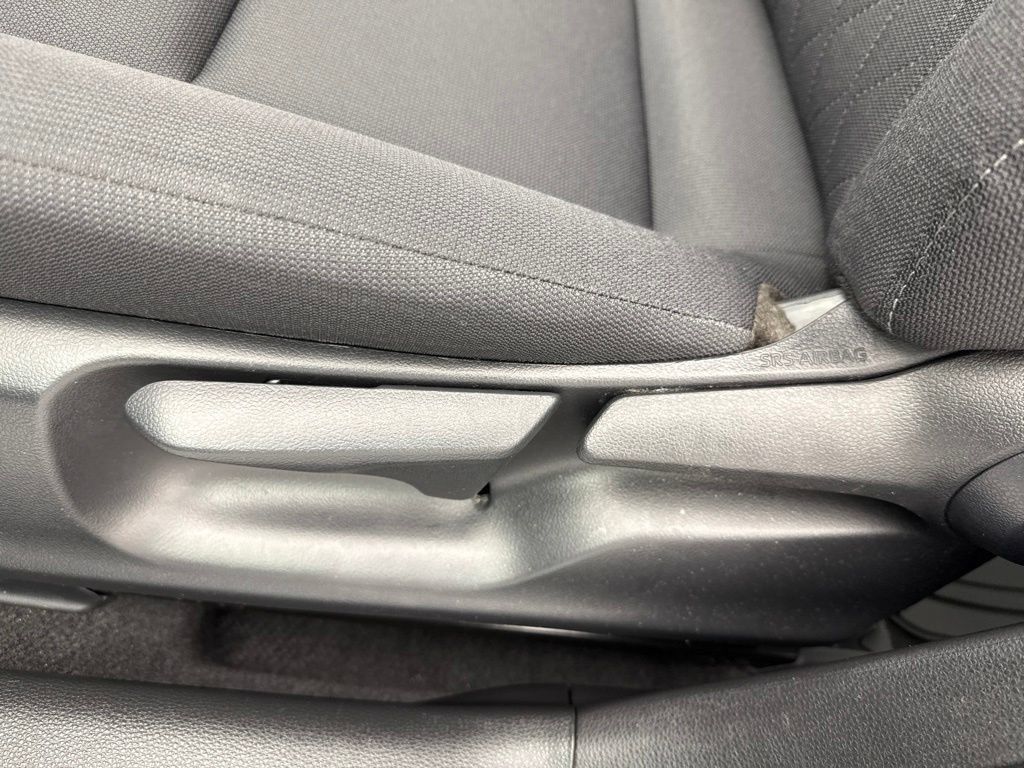 Used 2024 Toyota Corolla LE FWD image 22