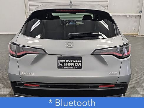 Used 2024 Honda HR-V EX-L image 8