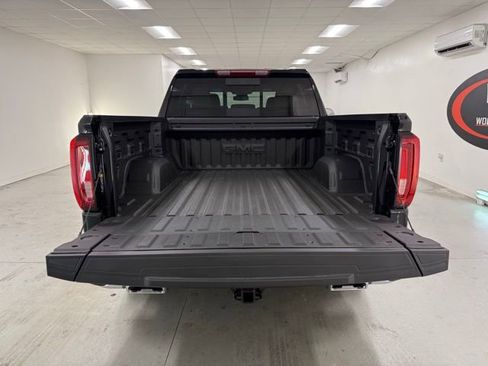New 2026 GMC Sierra 1500 SLT w/ SLT Premium Plus Package AWD/4WD image 10