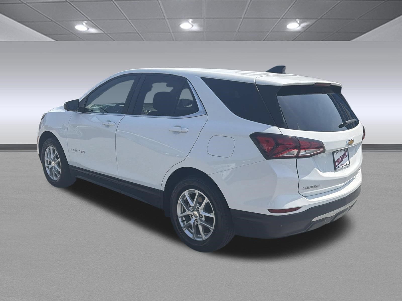 Used 2024 Chevrolet Equinox LT AWD/4WD image 5