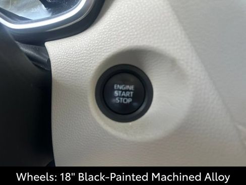 Used 2024 Toyota Corolla Cross XLE w/ Convenience Package AWD/4WD image 22