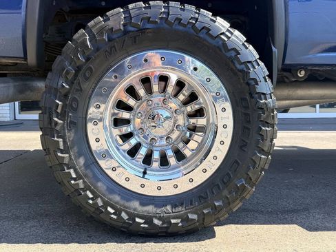 Used 2016 GMC Sierra 2500 Denali w/ Duramax Plus Package AWD/4WD image 14