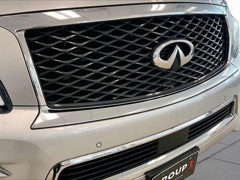 Used 2017 INFINITI QX80 2WD w/ Deluxe Technology Package image 28
