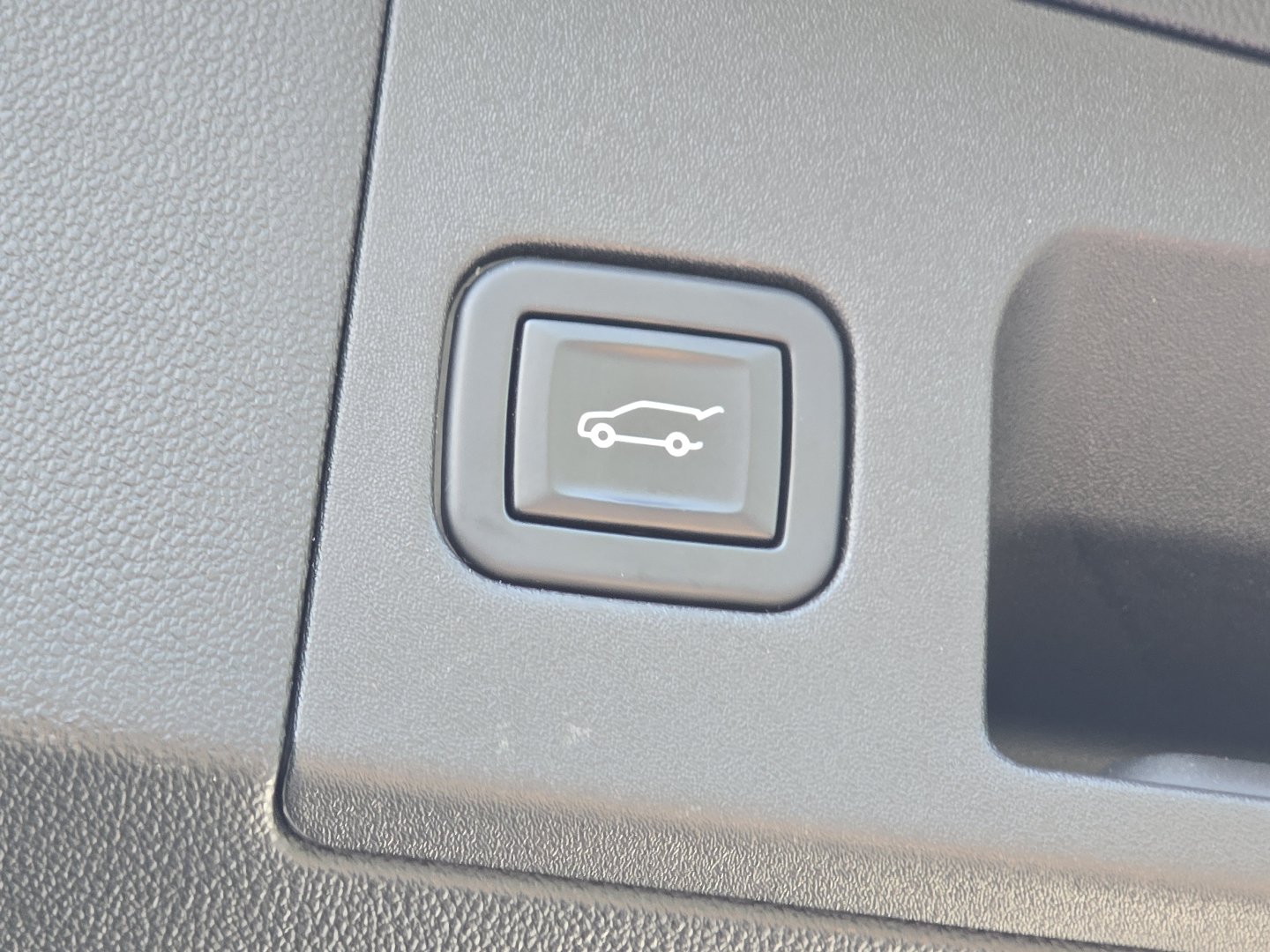Used 2022 Cadillac XT5 Luxury FWD image 18