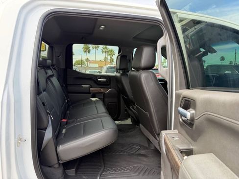 Used 2020 Chevrolet Silverado 1500 RST w/ Diesel Off-Road Package AWD/4WD image 26