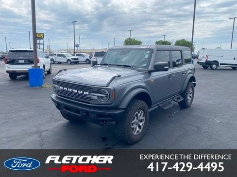 Used 2024 Ford Bronco Badlands AWD/4WD image 1