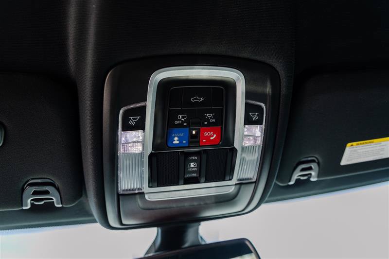 Used 2022 RAM 2500 Laramie AWD/4WD image 18