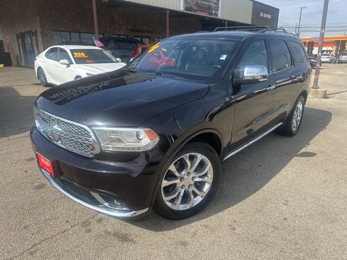 Used 2018 Dodge Durango Citadel w/ Technology Group image 2