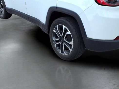 Used 2022 Jeep Compass Limited AWD/4WD image 18