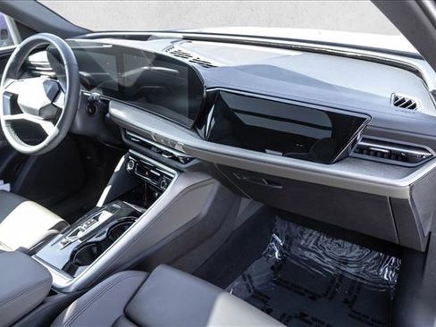 Certified 2025 Audi Q5 Premium Plus w/ Premium Plus AWD/4WD image 25