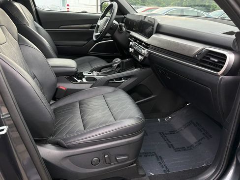 Certified 2024 Kia Telluride EX X-Line AWD/4WD image 12