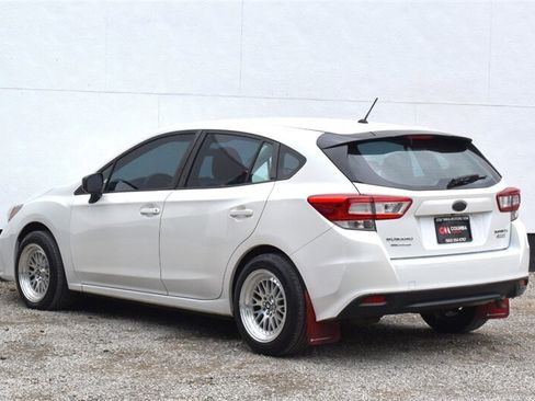 Used 2017 Subaru Impreza 2.0i AWD/4WD image 2