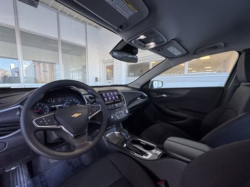 Used 2023 Chevrolet Malibu LT image 15