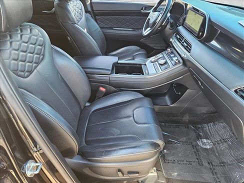 Certified 2020 Hyundai Palisade Limited w/ Winter Weather Package image 18