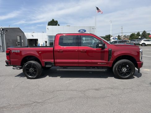 New 2026 Ford F350 Lariat w/ Black Appearance Package AWD/4WD image 2