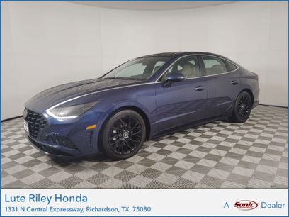 Used 2021 Hyundai Sonata Limited w/ Preferred Accessory Package