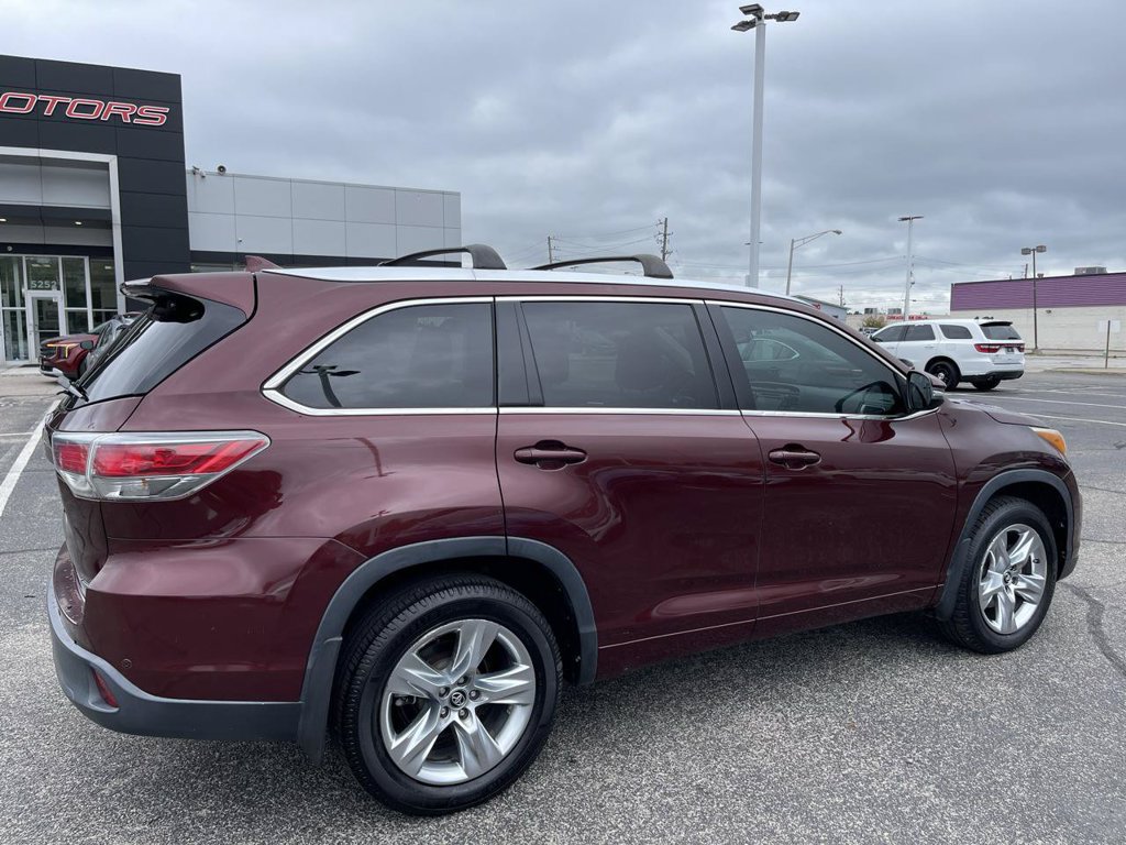 Used 2016 Toyota Highlander Limited FWD image 8