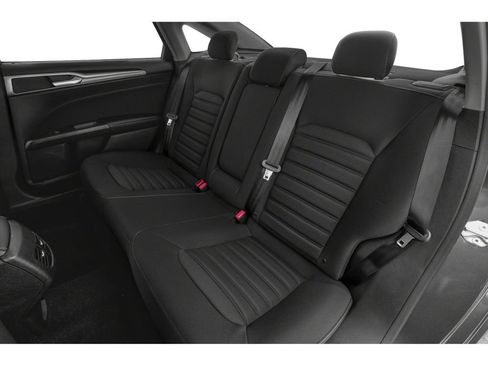 Used 2020 Ford Fusion SE FWD image 9