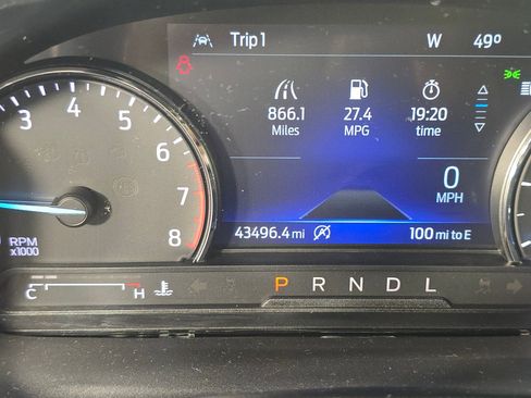 Used 2021 Ford Explorer XLT w/ Equipment Group 202A image 18