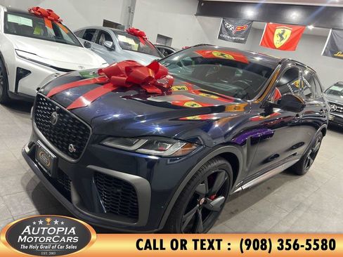 Used 2021 Jaguar F-PACE SVR AWD/4WD image 2