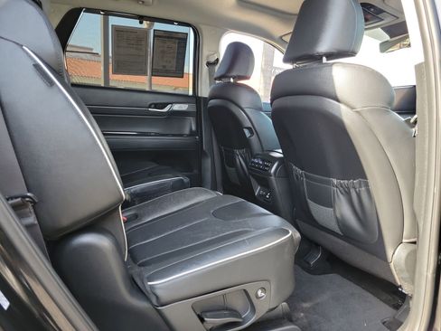 Used 2023 Hyundai Palisade Limited AWD/4WD image 24