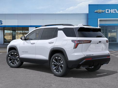 New 2026 Chevrolet Equinox RS w/ Convenience Package III AWD/4WD image 3