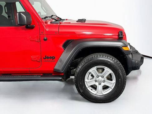Used 2022 Jeep Wrangler Unlimited Sport AWD/4WD image 40