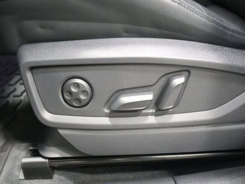 Used 2023 Audi Q5 2.0T Premium Plus w/ Premium Plus Package image 14