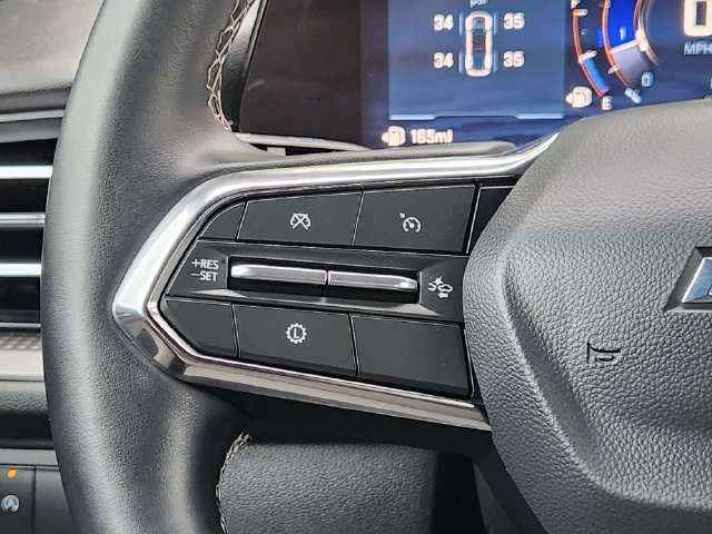 Used 2026 Chevrolet Traverse LT w/ Driver Confidence Package FWD image 27