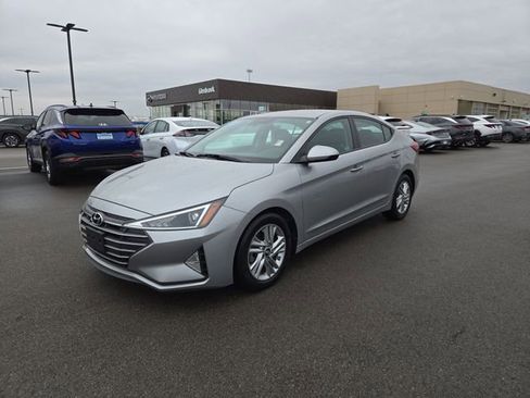 Used 2020 Hyundai Elantra SEL w/ Cargo Package (C1) image 2