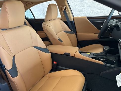 New 2025 Lexus ES 350 w/ Premium Package image 43