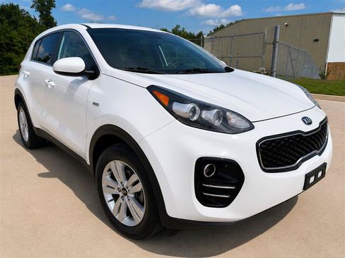 Used 2019 Kia Sportage LX AWD/4WD image 9